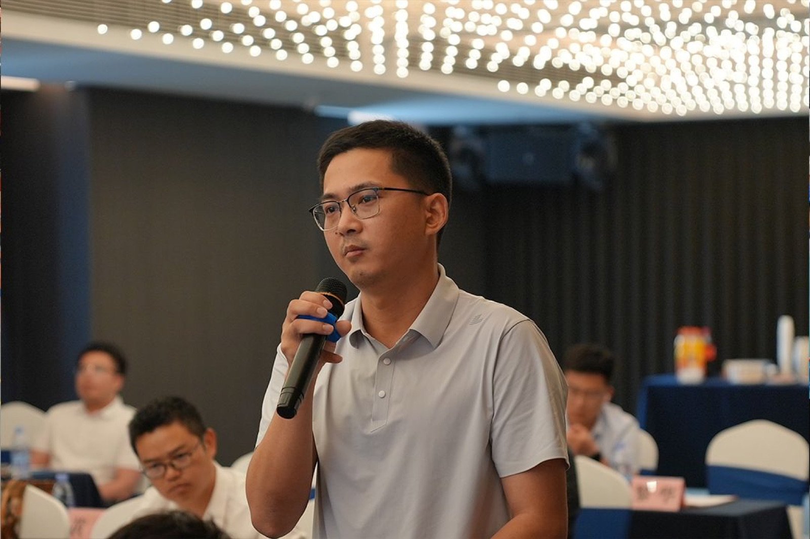 Setelah menyelesaikan program, semua peserta pelatihan menerima Sertifikat Pelatihan Kejuruan untuk Praktisi Pertambangan yang dikeluarkan oleh Lembaga Pelatihan