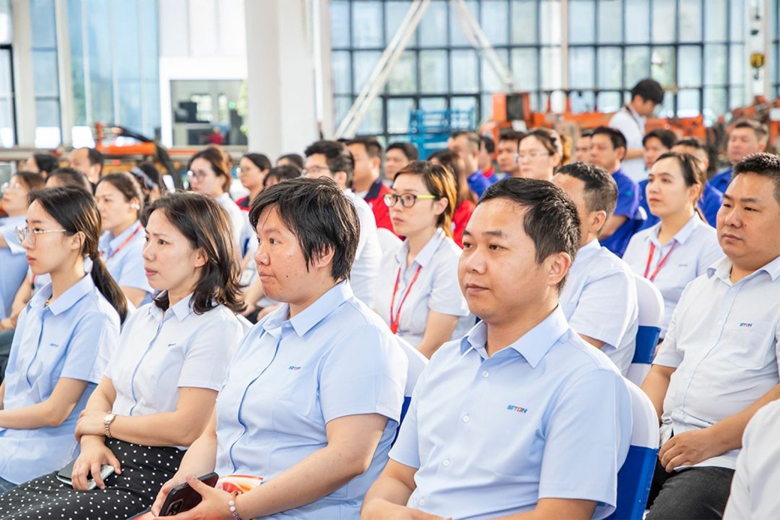Jiangxi Siton Machinery Manufacturing Co., Ltd., turut hadir dalam upacara tersebut untuk menyaksikan momen penting dalam integrasi industri dan pendidikan ini