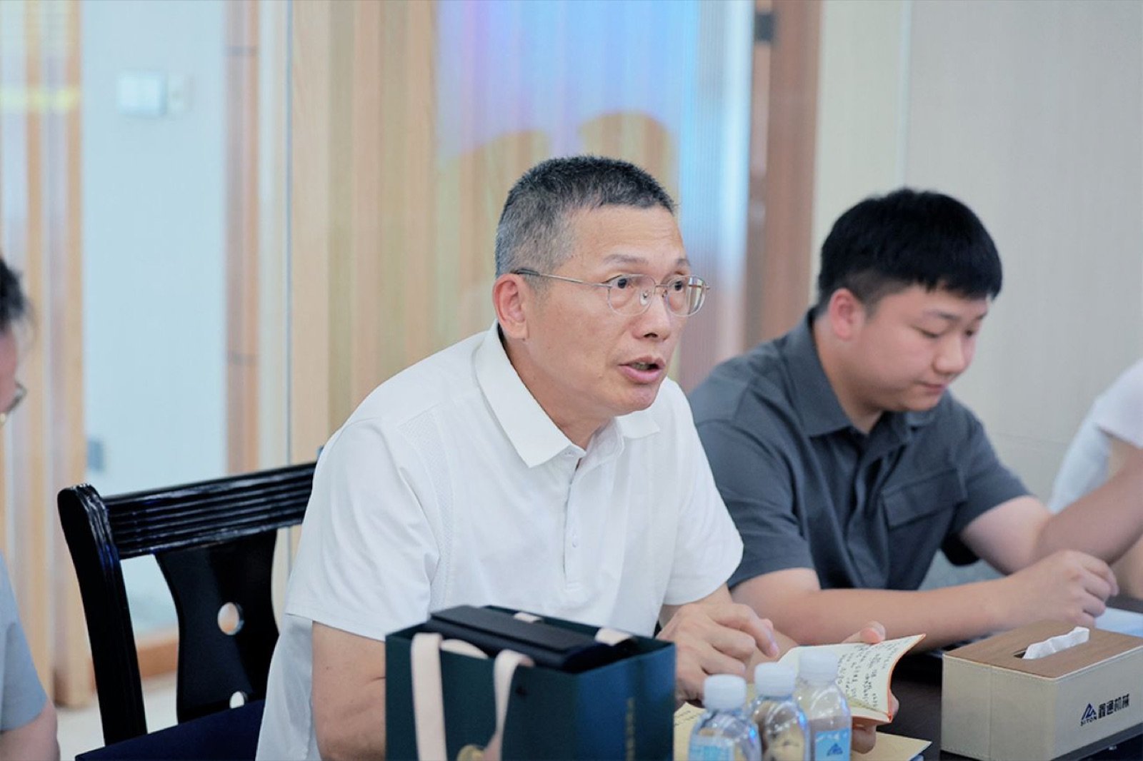 Pemimpin tersebut berbicara tentang solusi peningkatan peralatan yang disesuaikan dengan kebutuhan spesifik tambang yang berpartisipasi